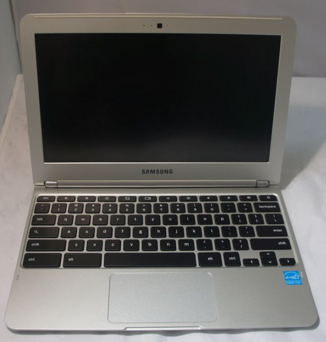 SAMSUNG XE303C12 SAMSUNG Exynos 5 1.7GHz 11.6 Inch Laptop AS IS