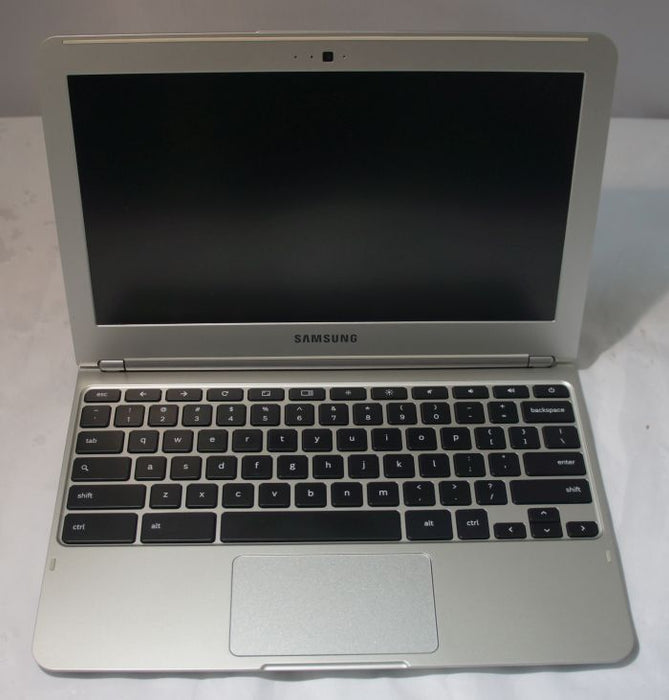 SAMSUNG XE303C12 SAMSUNG Exynos 5 1.7GHz 11.6 Inch Laptop AS IS