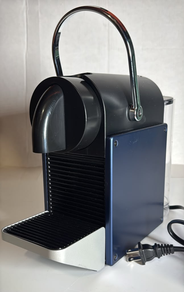 Breville Nespresso Pixie Espresso Machine - Blue