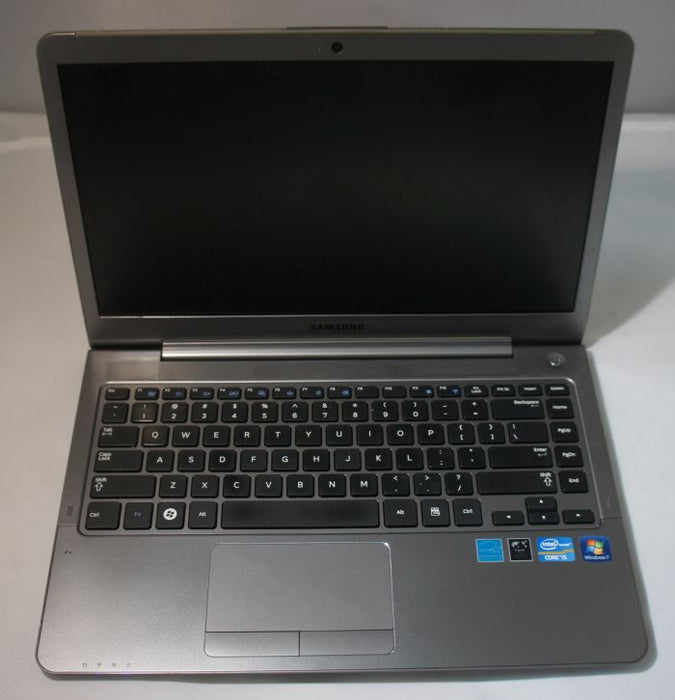 Samsung NP530U4BL Intel Core i5-2467M 1.6GHz 14' Inch Laptop AS IS