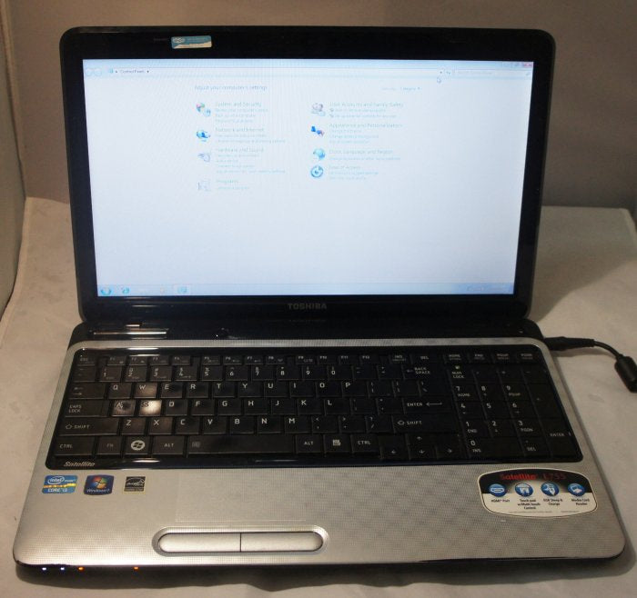 Toshiba Satellite L755-S5349 Intel Core i3-2330M 2.2GHz 3GB 120GB HDD 15.6' Inch Laptop