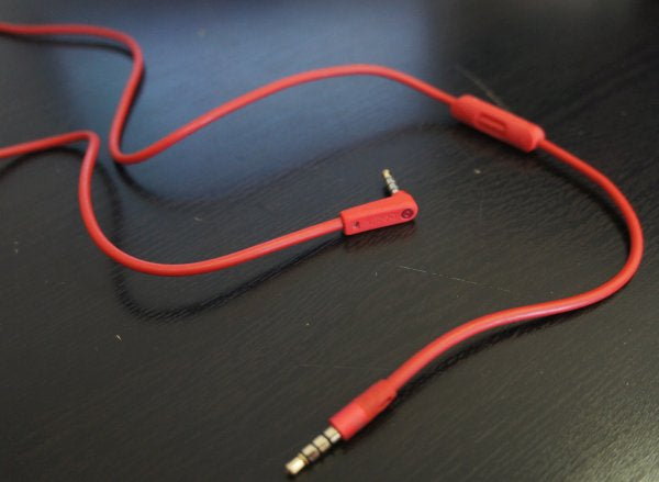 Beats Talk Cable for Solo 1 RED 3.5mm straight jack to 3.5mm L jack