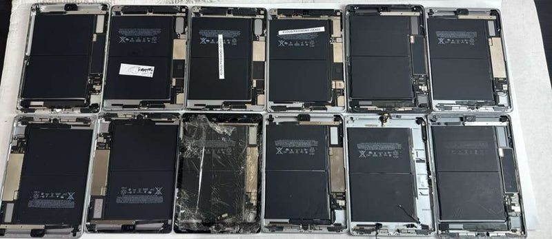 Lot of 12  - Mix iPad Models - 4x A1893