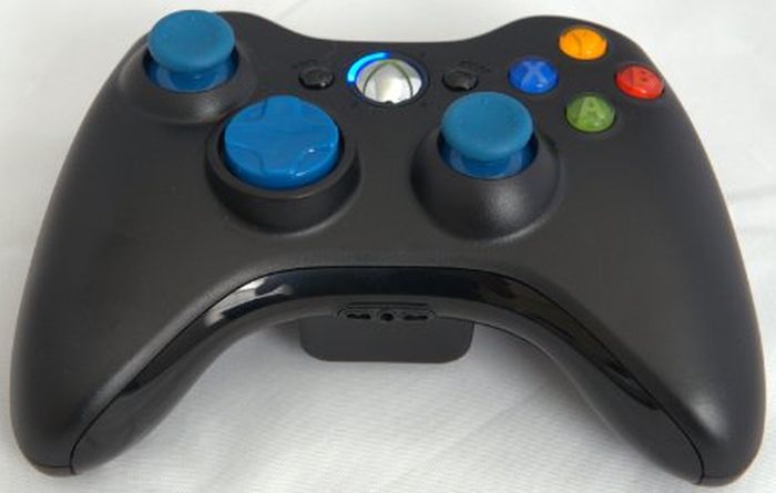 Microsoft XBOX 360 Wireless Controller BLACK AND BLUE