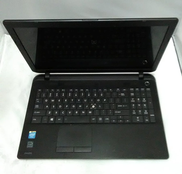 Toshiba C55-B5299 Intel  2GB RAM 500GB HDD 15.6 Inch Laptop  AS IS