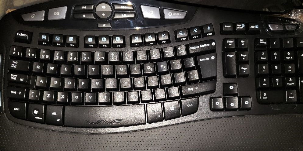 Logitech Wave Wired Ergonomic  Keyboard English/French Layout