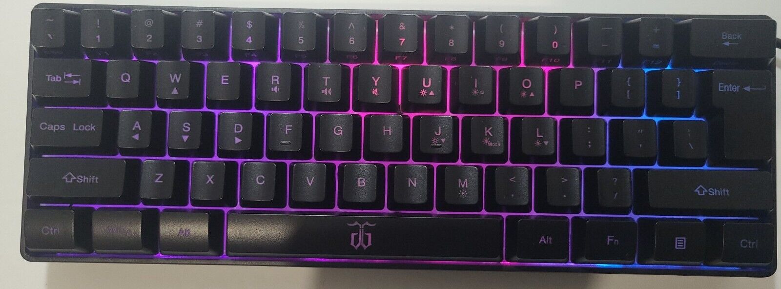 V700 - RGB Streamer Wired Keyboard, Backlight Adjustment-61 KEY