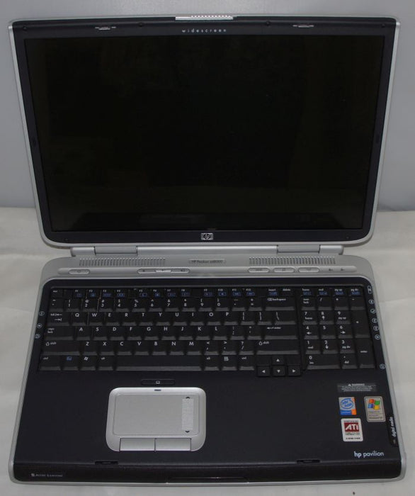HP Pavilion zd8215us Intel Pentium 4 Processor 520 2.8GHz 17 Inch Laptop AS IS