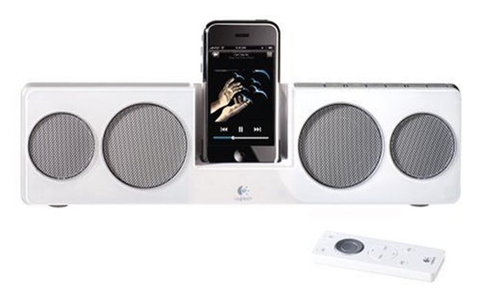 Logitech Pure-Fi Anywhere 2 WHITE Compact Speakers for iPod and iPhone