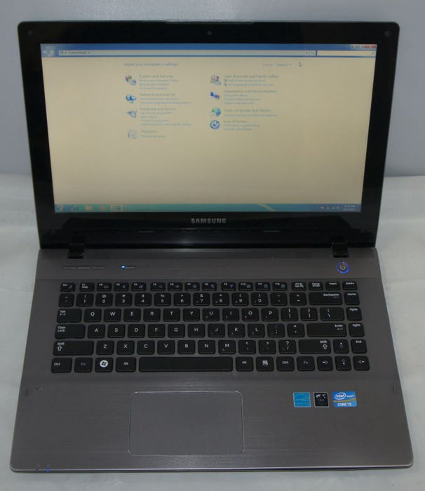 Samsung  NP-QX411L Intel CORE i5-2450M 2.5GHz 6GB 1TB 14 Inch Laptop