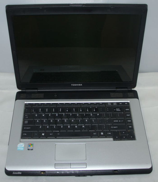 Toshiba Satellite L305-S5919 Intel Celeron 585 2.16GHz 15.4 Inch Laptop AS IS